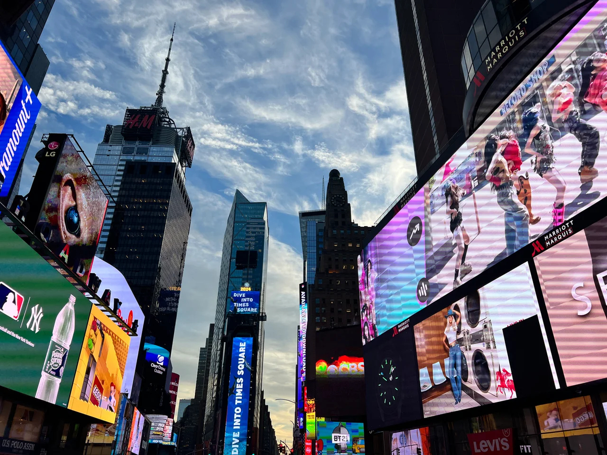 The Times Square Grand Central, Rockefeller Center Tour by Jonathan N ...