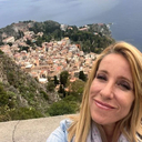 Daniela E.