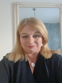Lesley R.