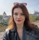 Elena S.