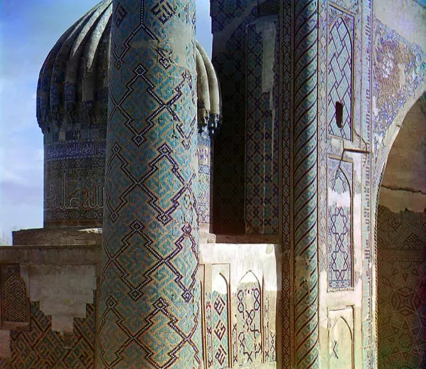 The Shir-Dar minaret and its dome at the Registan, Samarkand.