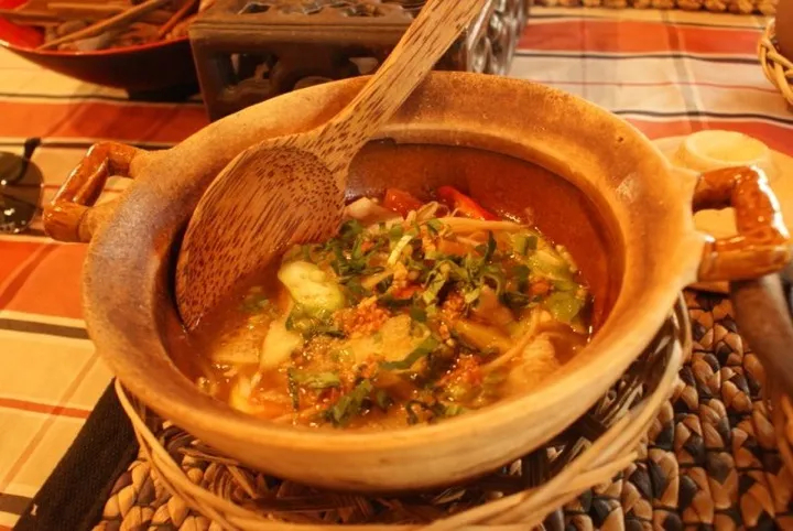 Enjoy the fresh ingredients and imaginative flavours of Vietnamese cuisine