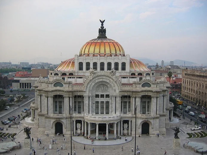 Palace of Fine Artes in Historic Centre