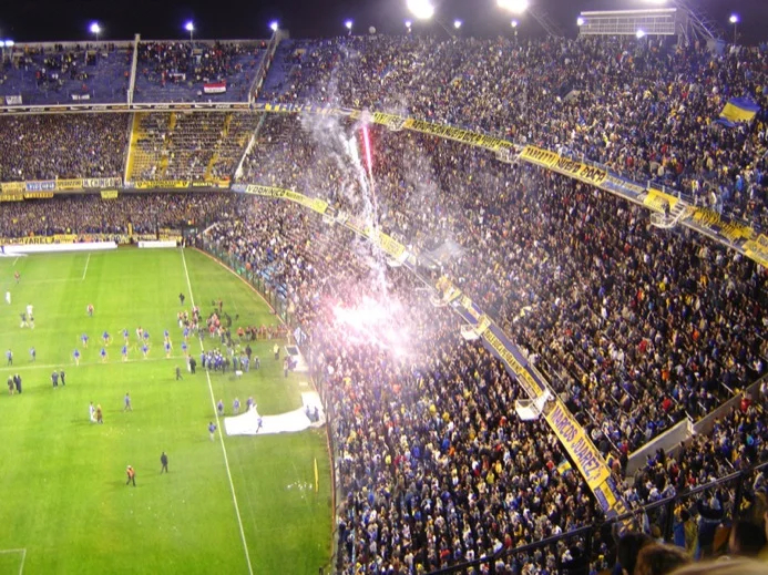 Boca Stadium comes alive