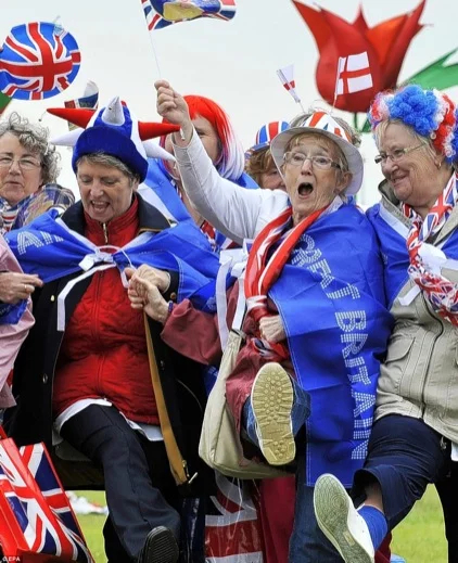 Less decorous pensioners...