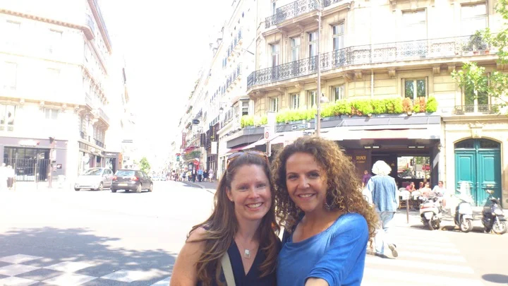 Sara (the author) and Pamela near Odeon Metro