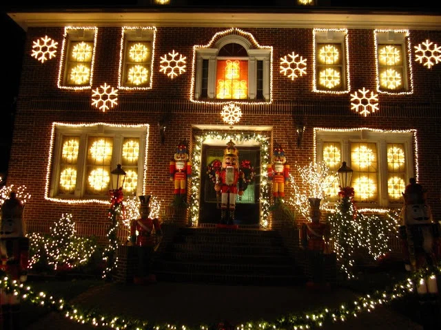 Many houses in Dyker Heights hire professionals to install their lights