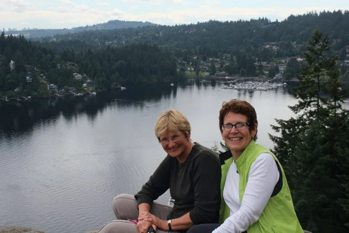 Journalist Pamela (left) with guide Lois at Quarry Rock