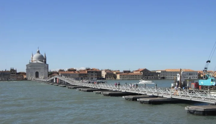 Temporary bridge leading to the Church