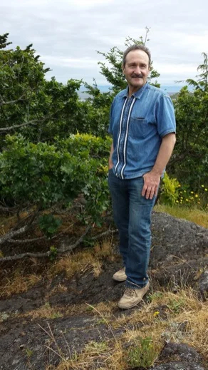 Mark near the top of Anderson Hill, Oak Bay