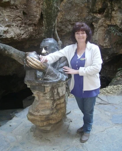 Guide Brenda in Gauteng's Cradle of Humankind