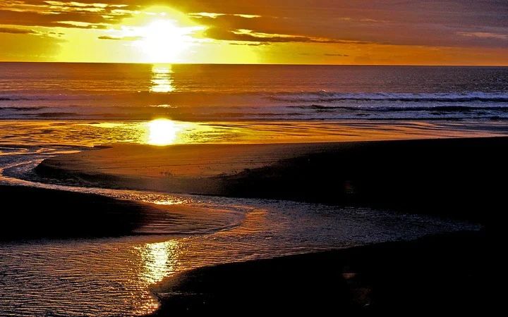 Sunrise at Hawke's Bay
