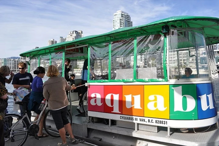 Boarding the Aquabus