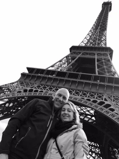 Jill and Jerry take the classic shot in Paris