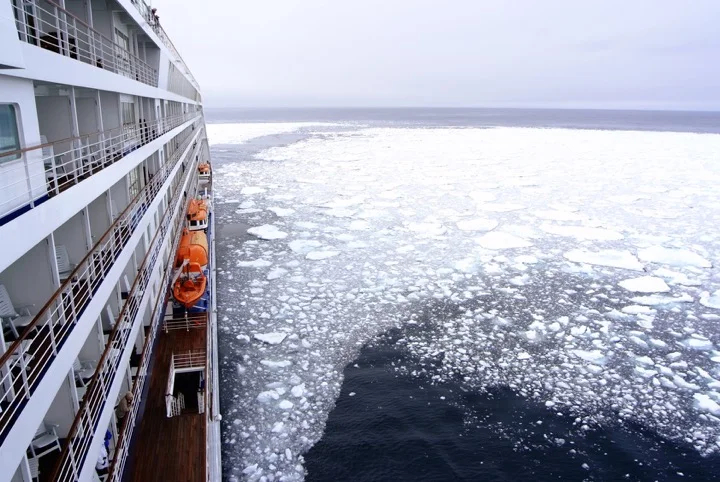 Cruising around Svalbard, Norway