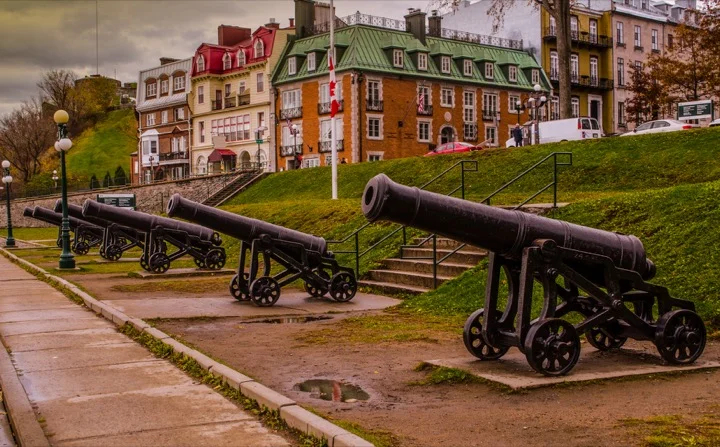 Cannons still stand in Quebec City