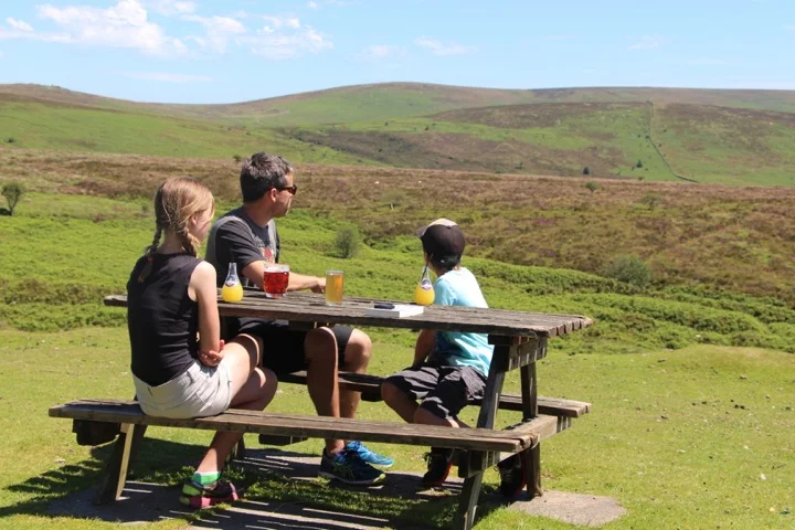 A quiet lunch stop overlooking the Moors.