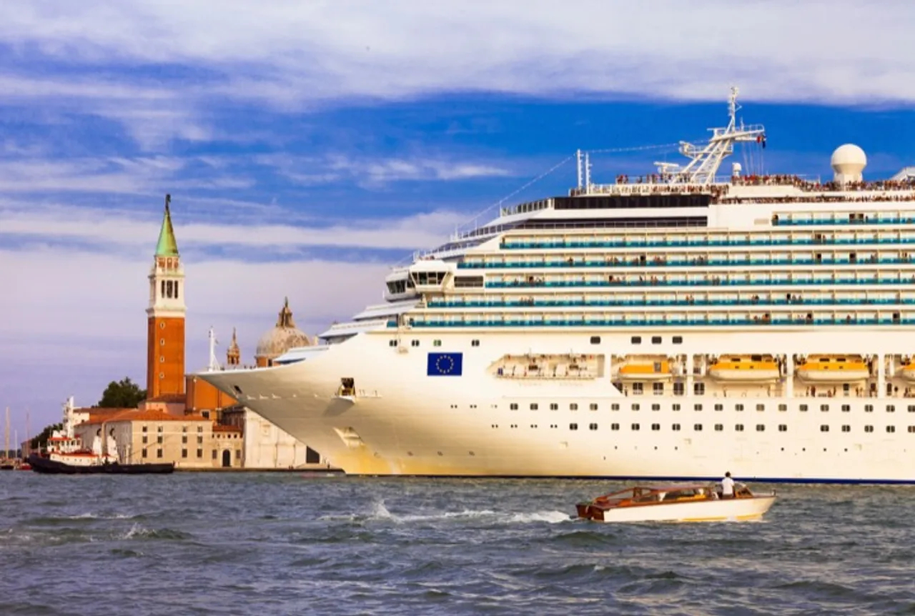 A cruise ship arrives in Venice
