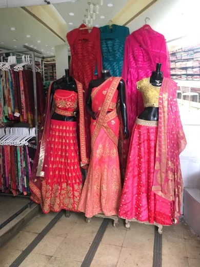 Shopping for saris in Mumbai