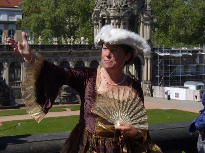 "Countess Aurora von Koenigsmarck" (aka Silvia!) proudly showing Zwinger Palace