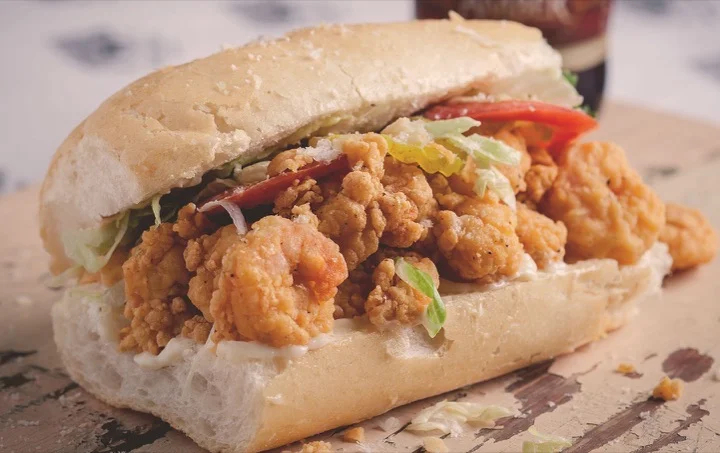 Mmm mm! A shrimp po'boy awaits in New Orleans