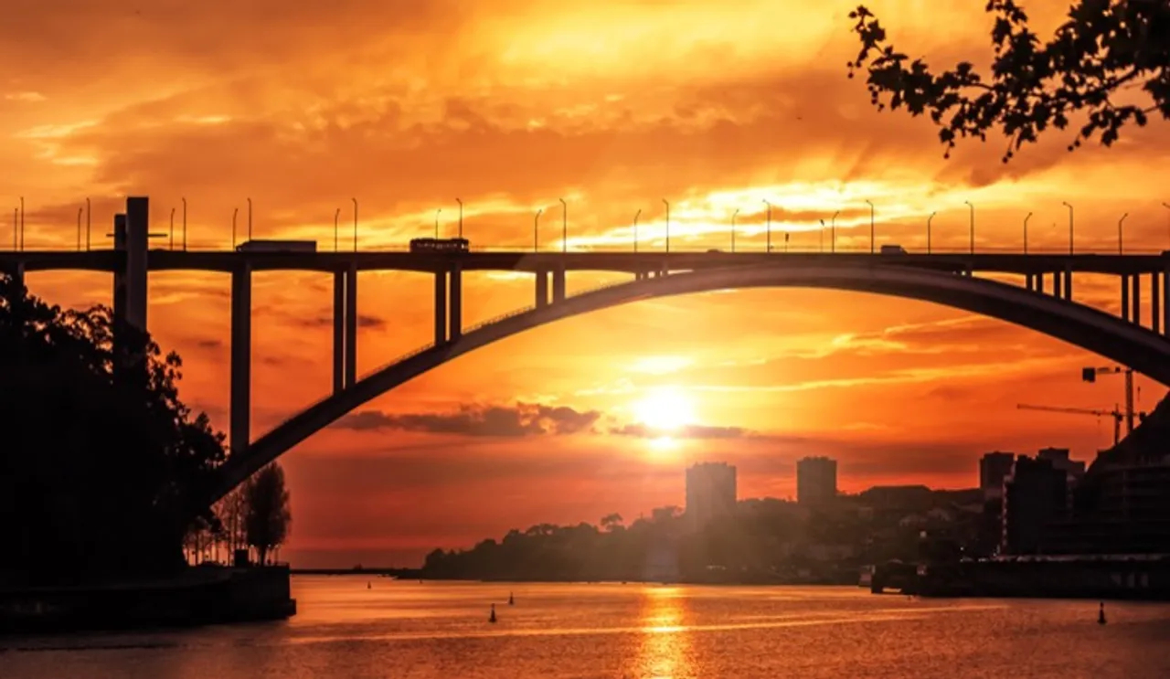 Sunset in Porto
