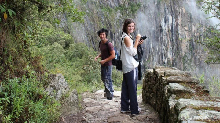 ToursByLocals guide and traveler in Peru