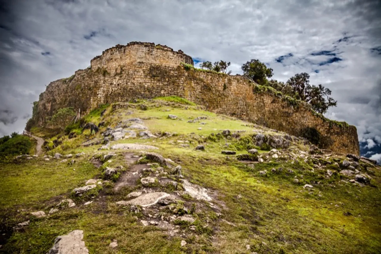 Kuelep, Peru
