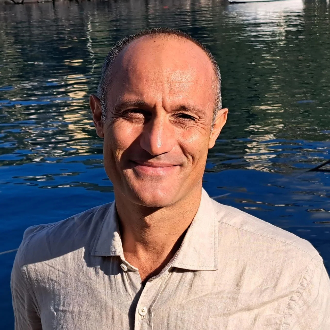 2154-profile