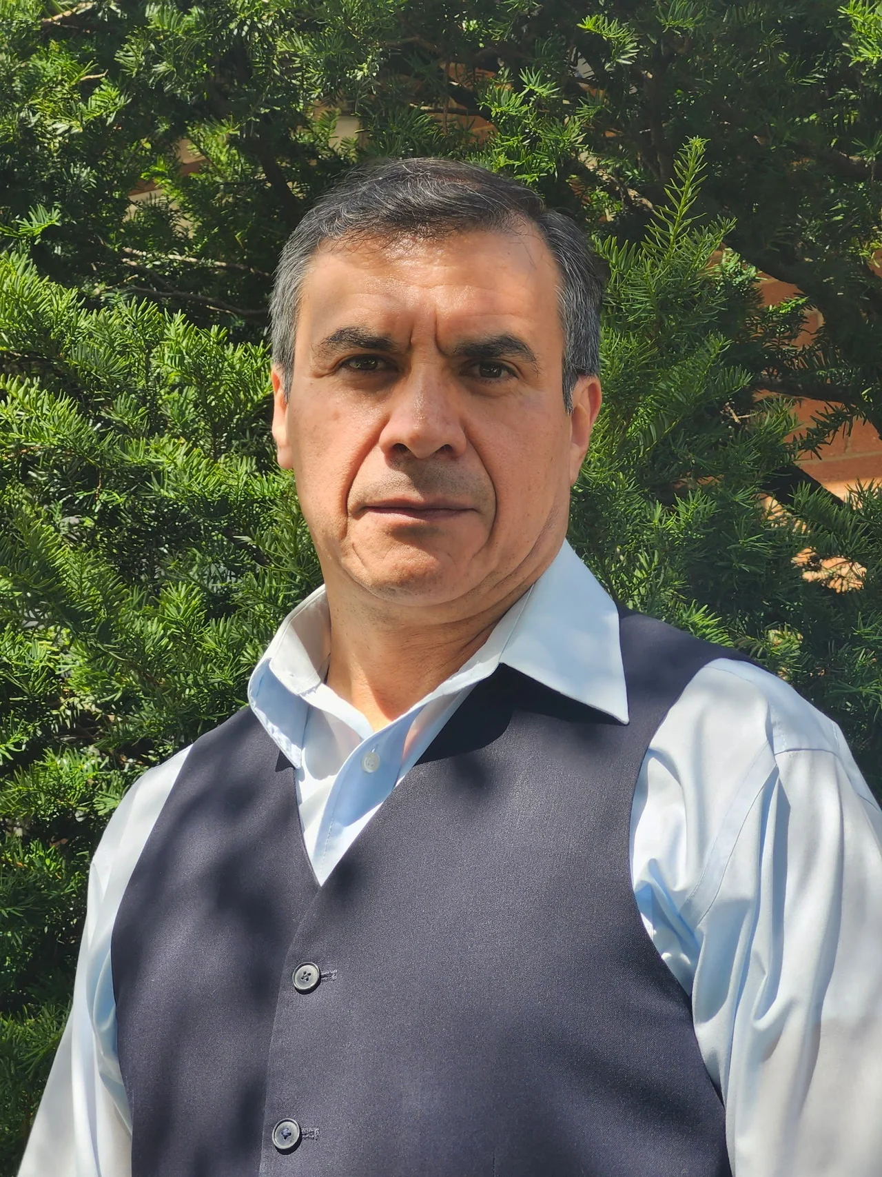Ruben S.