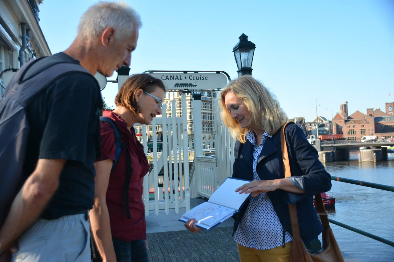 local amsterdam tour guide