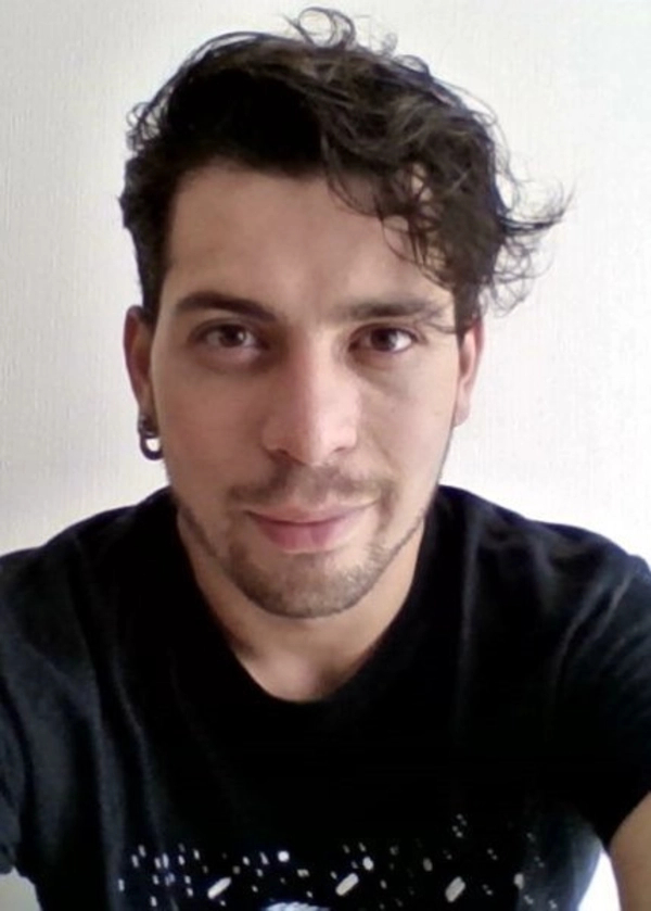 Cristian V.