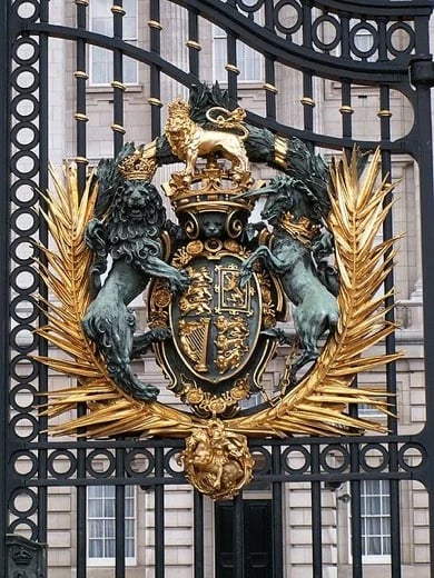 The gates at Buckingham Palace