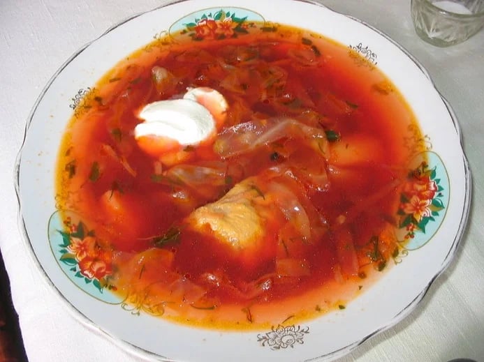 Steaming bowl of borscht
