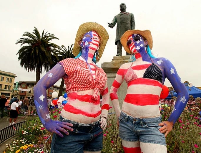 Patriotic Americans celebrate Independence Day in Californa