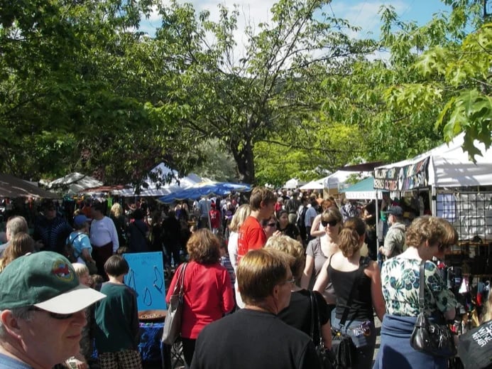 Saltspring Island Saturday market