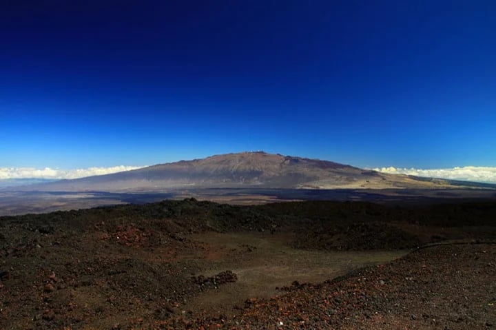 Mauna Kea Volcano, Volcanoes National Park