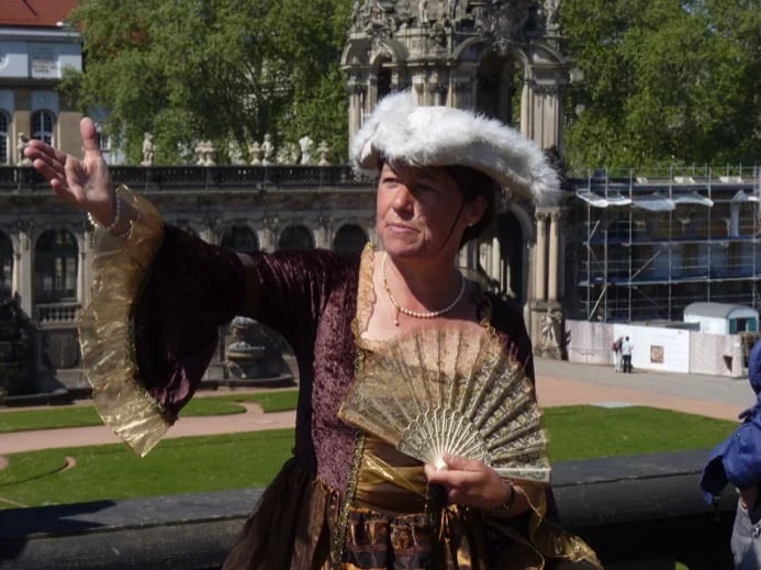 "Countess Aurora von Koenigsmarck" (aka Silvia!) proudly showing Zwinger Palace