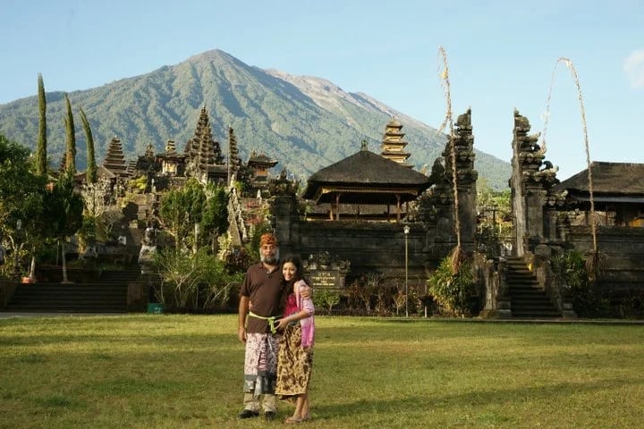 I Wayan S.'s gallery