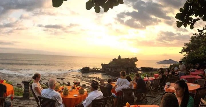 I Wayan S.'s gallery