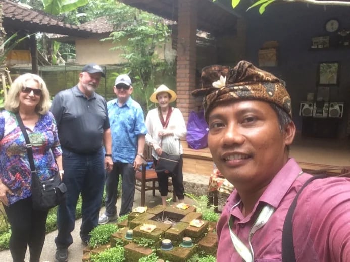 I Wayan S.'s gallery