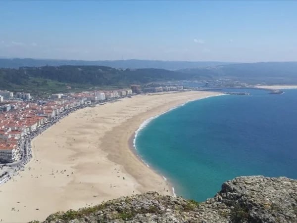 Explore Fátima, Batalha, Nazaré, Óbidos Full Day Tour