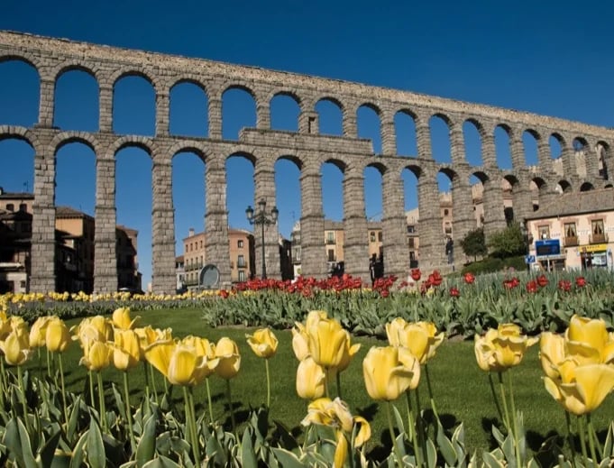 Roman Aqueduct - Segovia