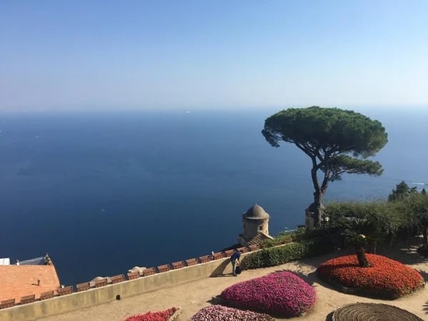 Best of Ravello - relaxing walking tour with Roberto your local expert guide