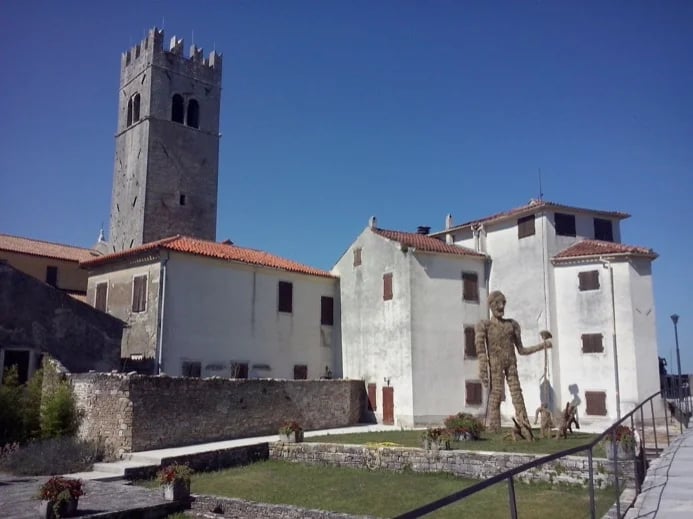Motovun_hilltoptown