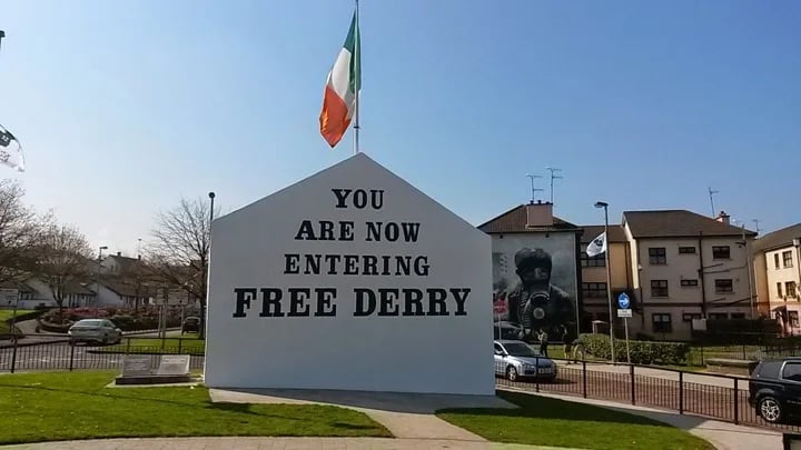 Free Derry Wall Bogside.