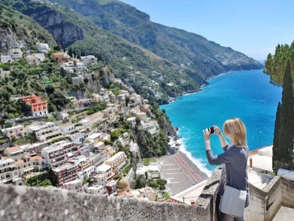 Pompeii and Amalfi coast Full Day Tour from Rome with an Archaeologist
