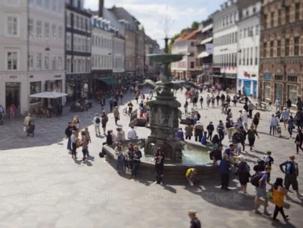 Enjoy Copenhagen - mixing walk and fun ways of public transportation