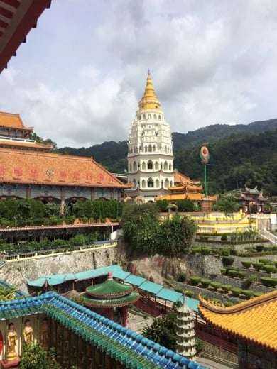 Kek Lok Si - Temple of Supreme Bliss, biggest Buddhist Theme Park in South East Asia