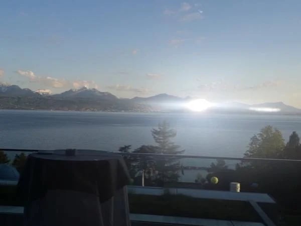 Private Lausanne and Geneva City Tour (8hrs)
